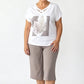 👕 50% RABATT! ✨ 2-teiliges Set mit V-Ausschnitt-Shirt & Cropped-Hose – Bequem, atmungsaktiv & vielseitig kombinierbar – Perfekt für Alltag, Yoga & Freizeit 🌿