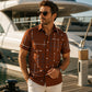 ☀️👔 ZEITLICH BEGRENZT 50% RABATT! Herren Geometrisches Muster Locker Sitzend Kurzarm Hemd – Weiches Sommergefühl, Bequemer Schnitt & Urlaubsreifer Style ✨